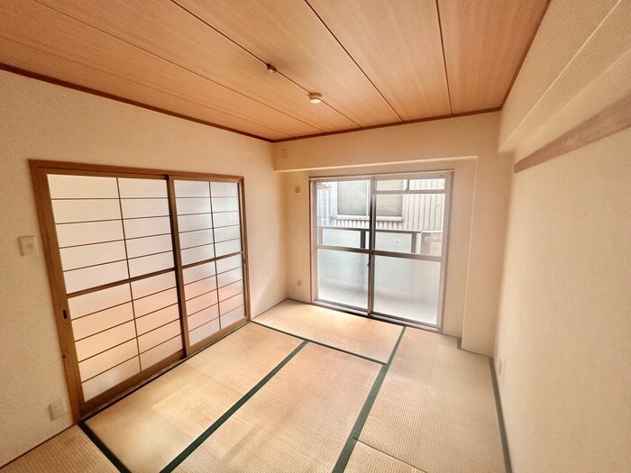 物件内観写真9　(居室)