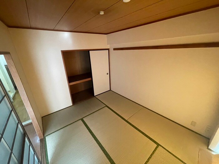 物件内観写真10　(居室)