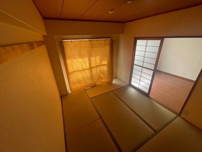 物件内観写真11　(居室)