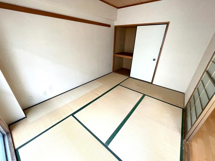 物件内観写真12　(居室)