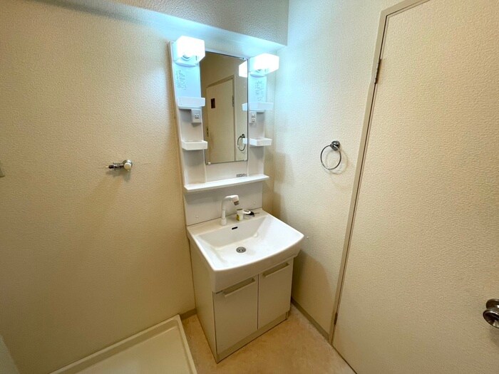 物件内観写真12　(洗面)