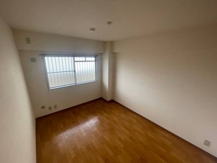 物件内観写真13　(居室)