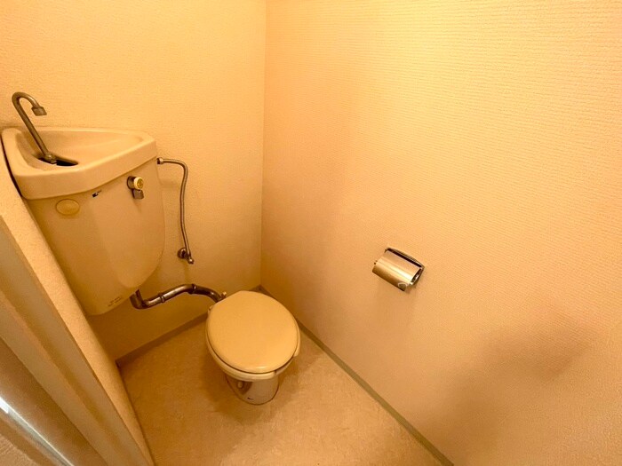 物件内観写真13　(トイレ)