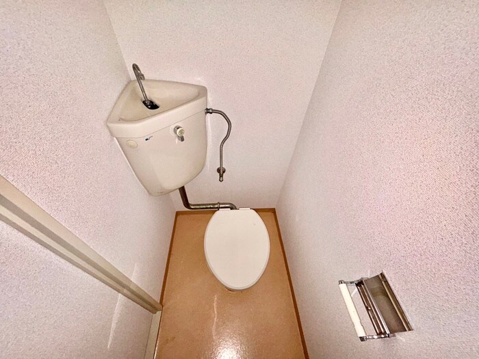 物件内観写真15　(トイレ)