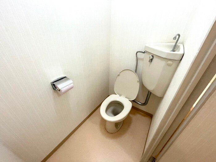 物件内観写真16　(トイレ)