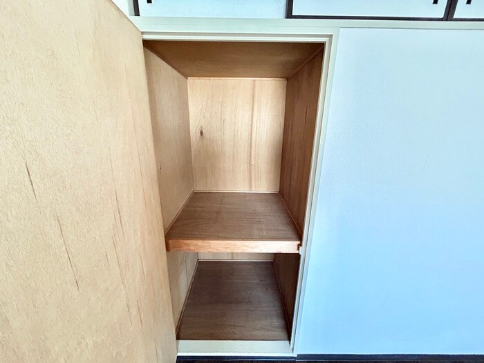 物件内観写真17　(収納)