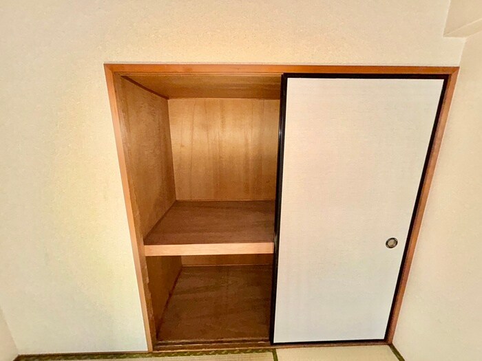 物件内観写真17　(収納)