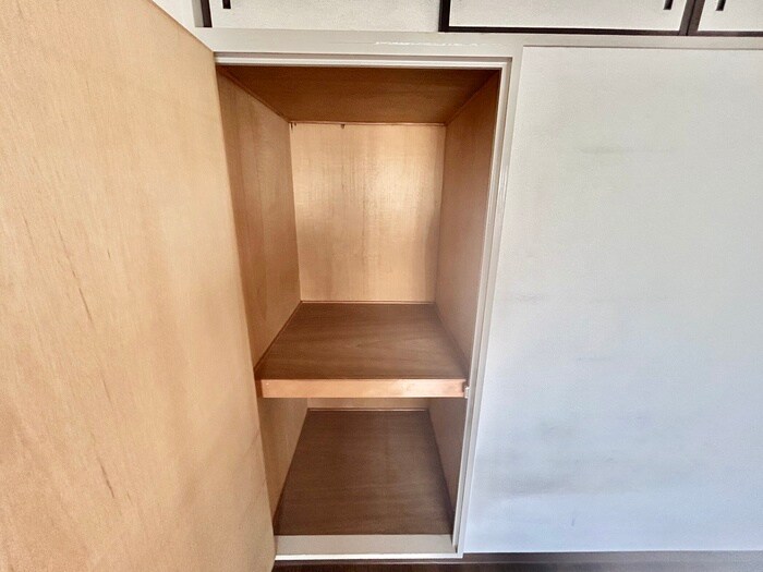 物件内観写真18　(収納)