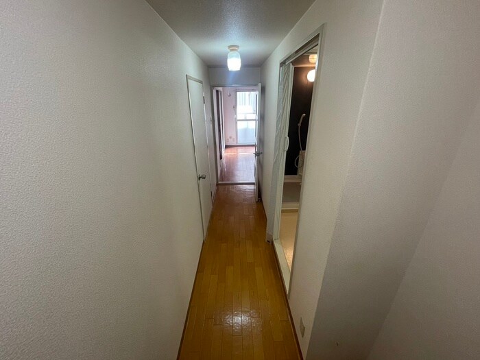 物件内観写真20　(廊下)