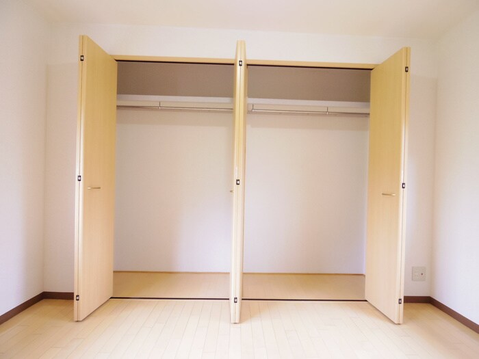 物件内観写真8　(収納)