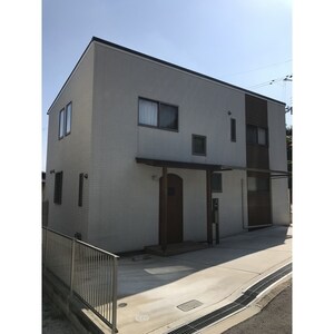 茨木市南春日丘1丁目戸建外観写真