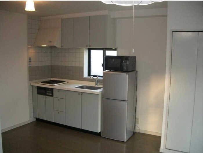 物件内観写真7　(内観写真)