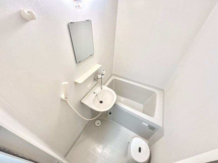 メゾン静のバス