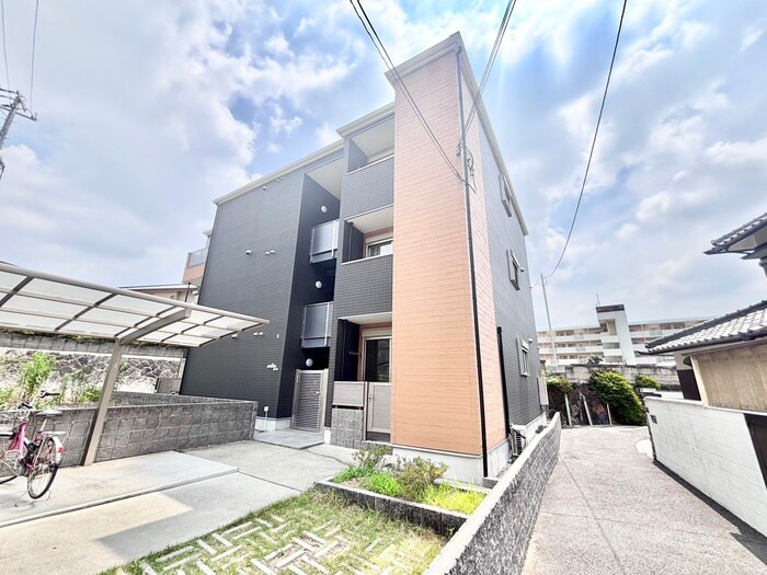 物件外観写真2　(外観写真)