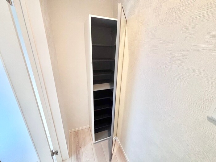 物件内観写真20　(靴箱)