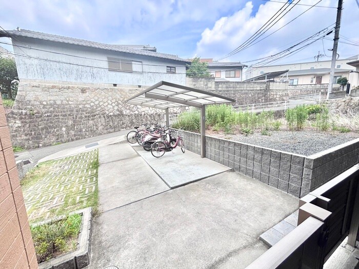 物件内観写真22　(室内からの展望)