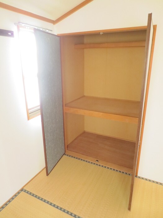 物件内観写真14　(収納)