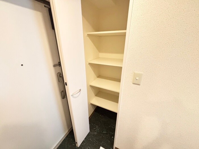 物件内観写真20　(靴箱)