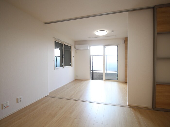 物件内観写真18　(内観写真)