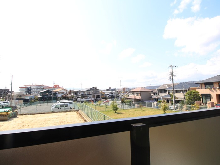 物件内観写真22　(室内からの展望)