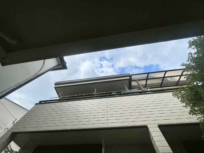 物件内観写真16　(室内からの展望)