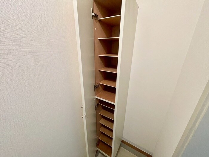 物件内観写真17　(靴箱)