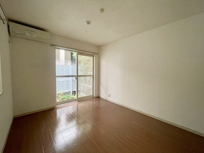 物件内観写真19　(居室)