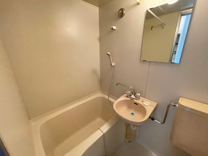 物件内観写真6　(バス／シャワールーム等)