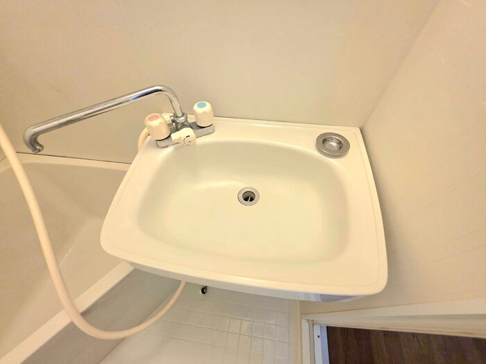 物件内観写真6　(洗面)