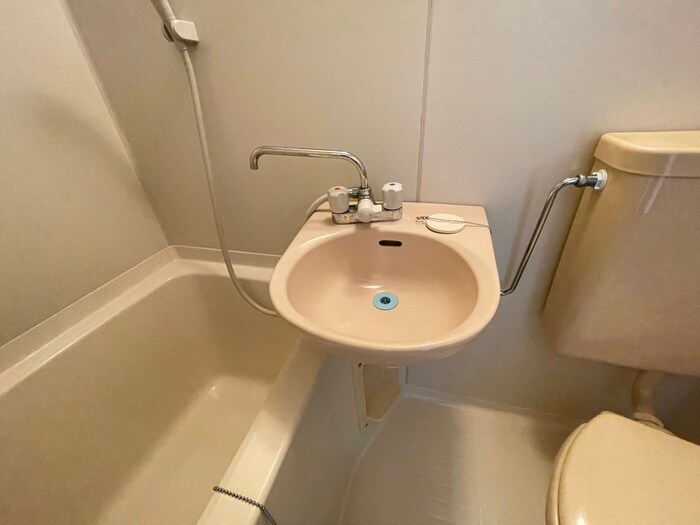 物件内観写真7　(洗面)