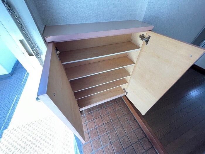 物件内観写真11　(靴箱)