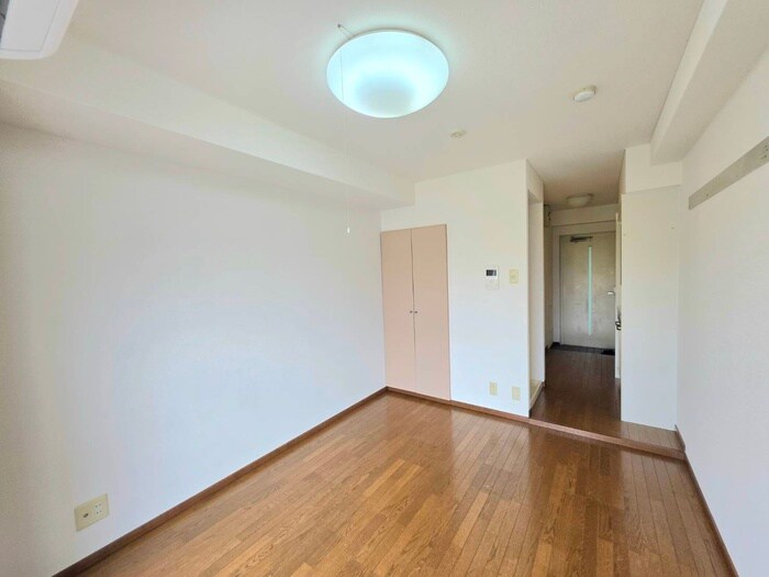 物件内観写真13　(居室)