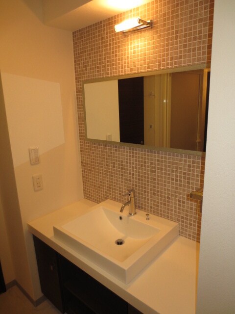 物件内観写真12　(洗面)