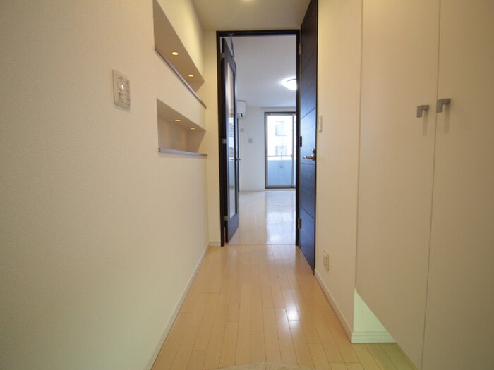 物件内観写真19　(廊下)