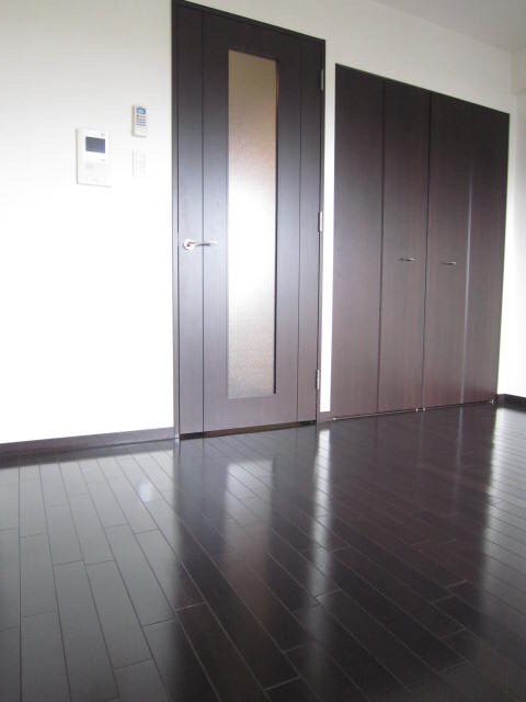 物件内観写真4　(居室)