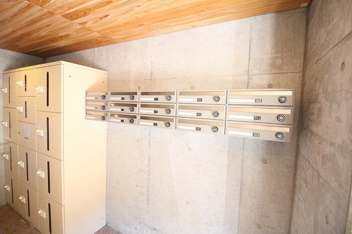 物件外観写真5　(建物設備)