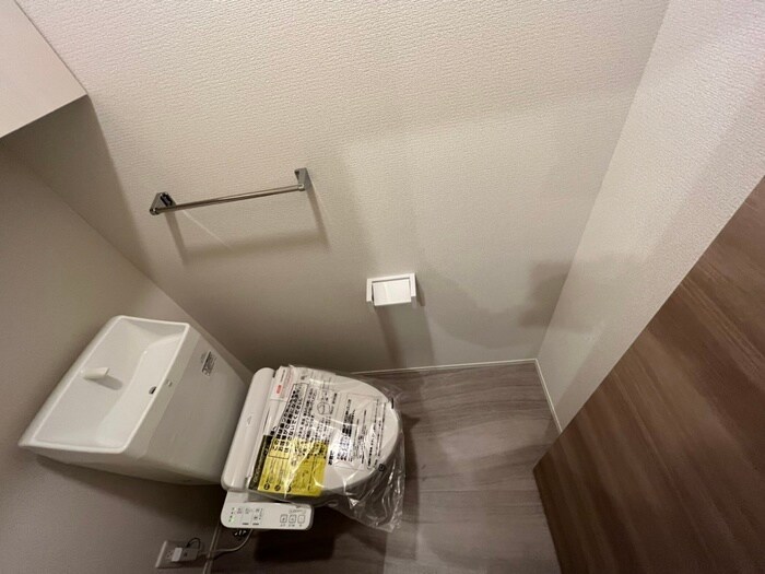 物件内観写真13　(トイレ)