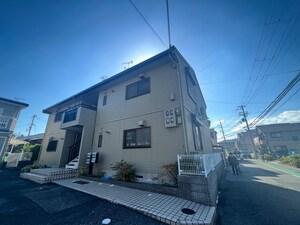吉田ハイツ外観写真