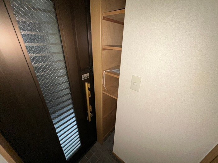 物件内観写真19　(靴箱)