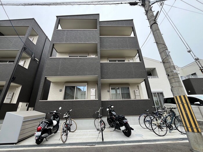 物件外観写真4　(建物設備)