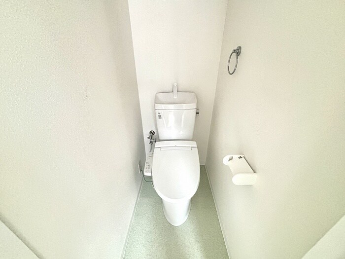 物件内観写真9　(トイレ)