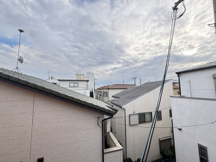 物件内観写真22　(室内からの展望)