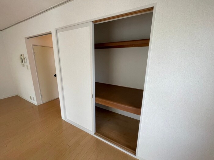物件内観写真19　(収納)