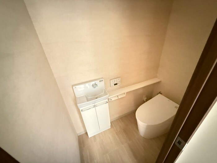 物件内観写真10　(トイレ)