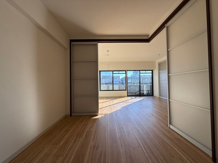 物件内観写真19　(居室)