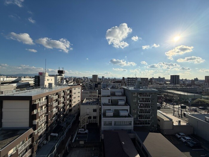 物件内観写真21　(室内からの展望)