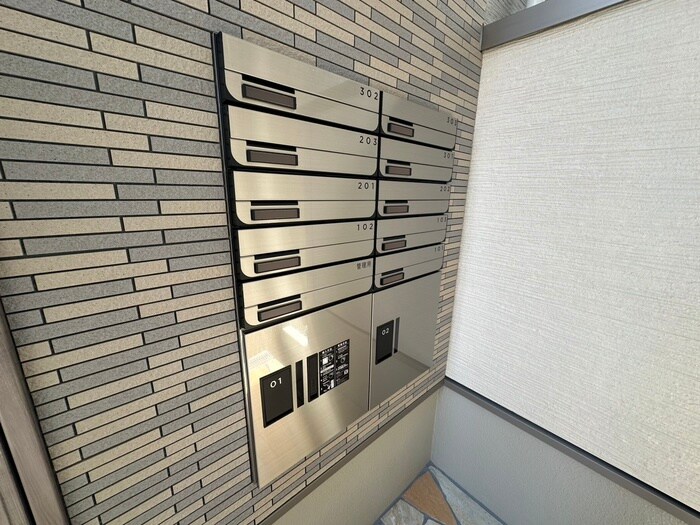 物件外観写真4　(建物設備)