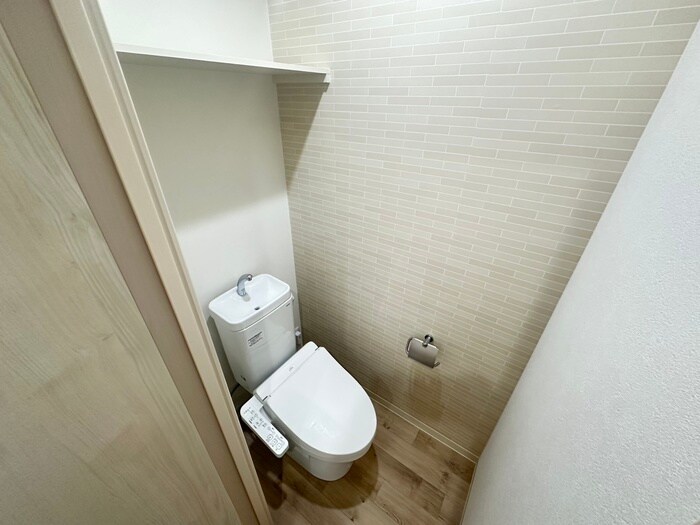 物件内観写真10　(トイレ)