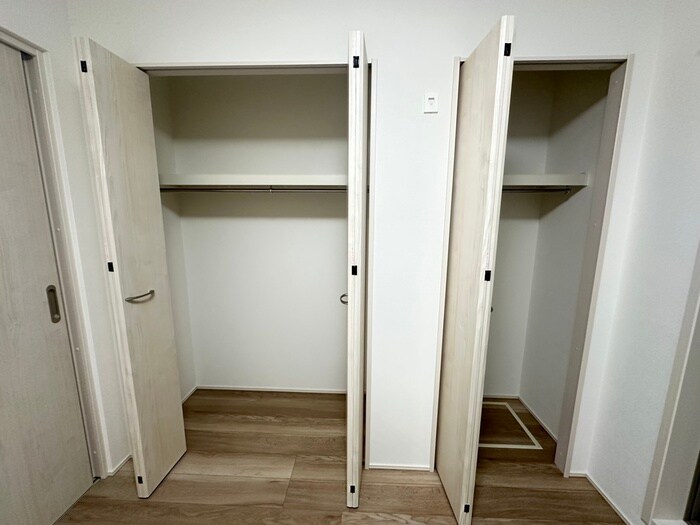 物件内観写真10　(収納)