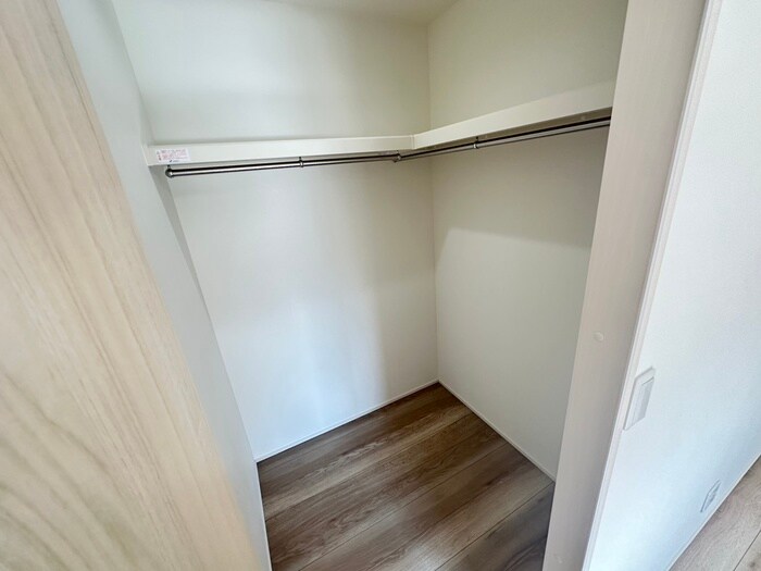 物件内観写真15　(収納)